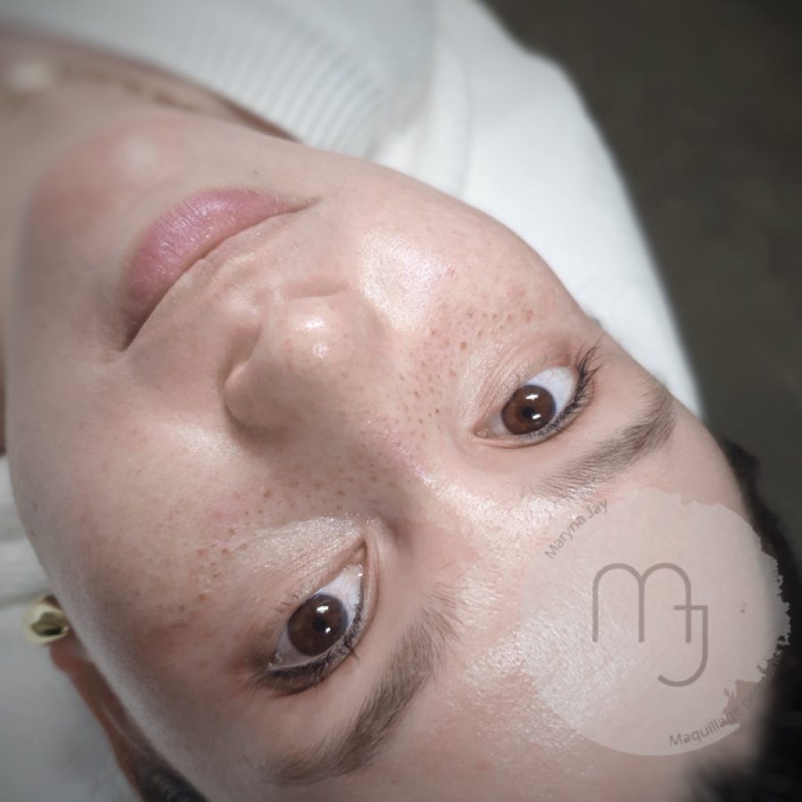 maquillage-semipermanent-taches-de-rousseur